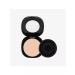 Oriflame The compact matting powder The One Everlasting. The tone is light
