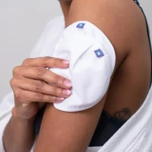 Lansinoh Washable Nursing Pads 4 Pads & Wash Bag - ultra soft