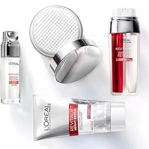 L'Oreal Revitalift Bright Reveal Brightening Daily Scrub Cleanser 5 fl oz (150 ml) - Face Moisturizer, Moisturizer for face, anti-aging face moisturizer, day cream, glycolic acid