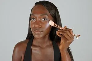 L'Oreal True Match Lumi Shimmerista Moonlight 505 .28 oz (8 g) - product information 5