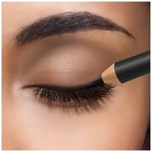 L'Oreal Voluminous Smoldering Eyeliner 645 Black 0.087 oz (2.48 g) - product information 3