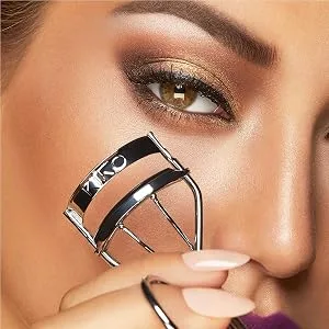 KIKO Milano Eyelash Curler | Professional steel eyelash curler - Eyelash Curler