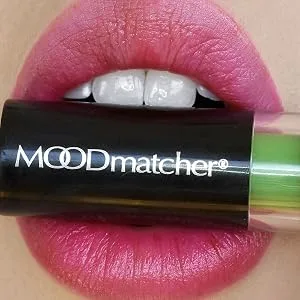 MOODmatcher Lipstick Green 0.12 oz (3.5 g) - green