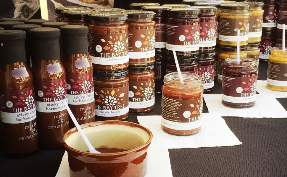 Brendan's - Red Pepper Snapper Chilli Sauce - Italian Style - Spicy Level: Mild (3/10) 180g Jar - The Bay Tree