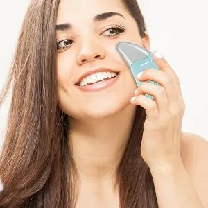 BEPER P302VIS002 Facial Cleansing Brush USB - Electric Cleaning Brush Silicone Ideal for All Skin Types - Cleaner