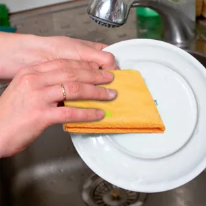 Elbow Grease Lemon Fresh Washing Up Spray 500ml - Power Degreaser Cleaner for Glasses Pans and Plates - Fresh Lemon Scented Formula - Includes 2 Karrma Microfiber Cloths - Elbow Grease