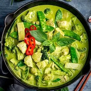 Mae Ploy Thai Green & Red Curry Paste 400g Each + World Food Shop 20ml Measuring Scoop | Authentic Thai Curry Paste Hot And Mild Chilli Asian Food - Thai dishes, Green Curry Chicken, Red Curry Tofu, Mae Ploy, coconut milk, bamboo shoots
