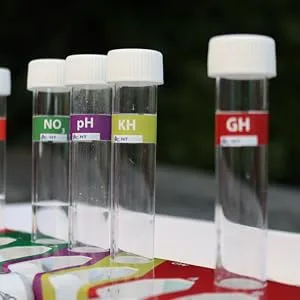 NT Labs Pond Lab Multi-Test Kit (6 Key Parameters - Ammonia Nitrite Nitrate pH General Hardness and Carbonate Hardness) Pond Water Test Kit Accurate Results Up to 200 Tests Combine Liquid Test - pond-lab-testing-kits