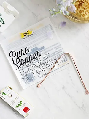 The Dirt Pure Copper Tongue Scraper 1 Piece - product information 8