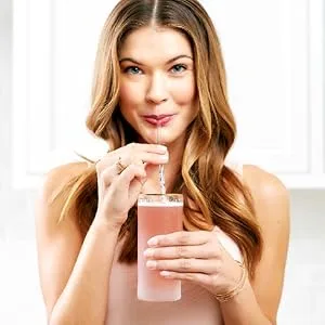 Vital Proteins Beauty Collagen Watermelon Mint 9 oz (255 g) - model drinking