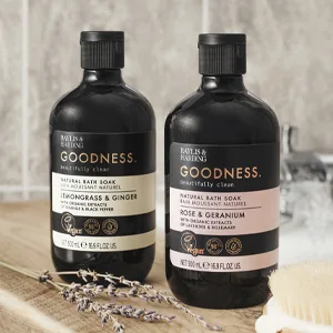 Baylis & Harding Goodness Rose & Geranium Natural Bath Soak 500 ml (Pack of 3) - Vegan Friendly - lifestyle image