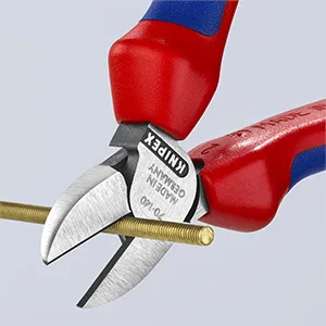Knipex Diagonal Cutter chrome-plated with multi-component grips 140 mm 70 05 140 Multi-component Grips Blue/Red 140 mm chrome-plated standard packaging - 70 05 140