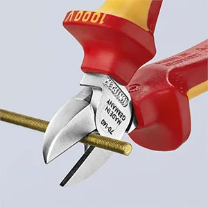 Knipex Diagonal Cutter chrome-plated insulated with multi-component grips VDE-tested 140 mm 70 06 140 Multi-component Grips Yellow/Red 1000 V 140 mm chrome-plated standard packaging - 70 06 140