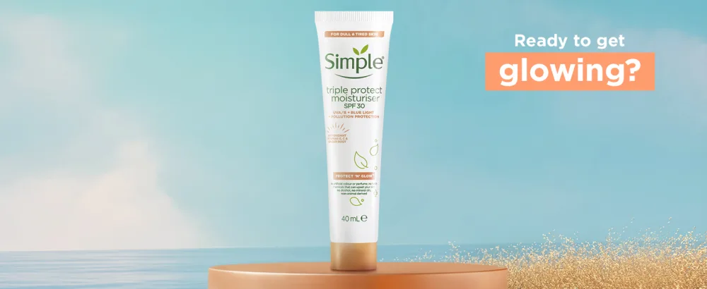 Simple Protect 'N' Glow Triple Protect Moisturiser SPF 30 40ml 40 ml (Pack of 1) Triple Protect Moisturiser - Infused with brightening antioxidants, our face moisturiser breathes new life into dull & tired skin