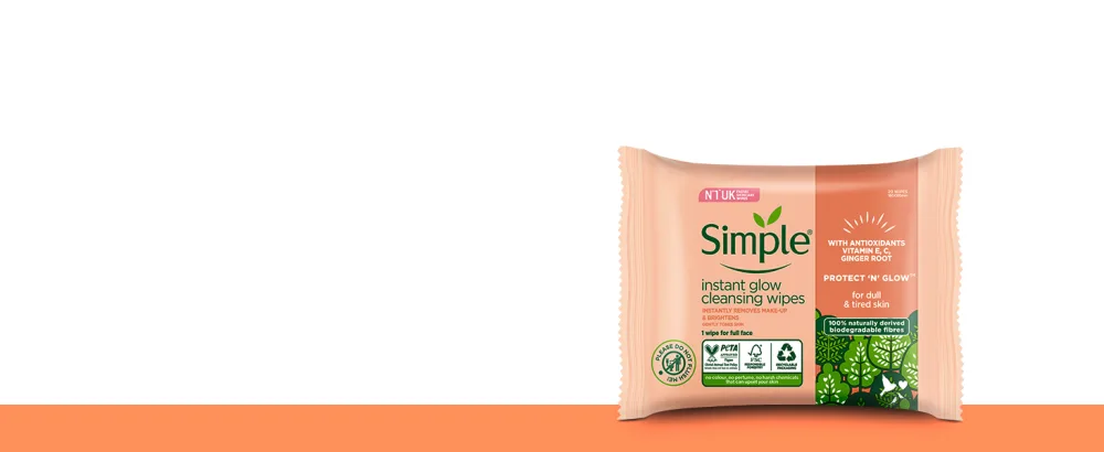 Simple Protect N Glow Instant Glow Biodegradable Wipes dermatologically tested for sensitive skin 20 wipes 20 count (Pack of 1) - Simple Express Glow Clay Polish attracts dirt like a magnet for clean, smooth and revitalised skin