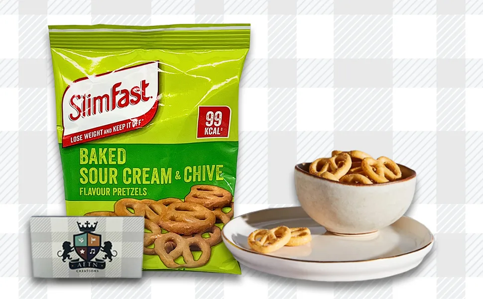 AETN Creations Slim Fast Crisps Bundle Pack of 14 with 7 Cheddar Bites 7 Sour Cream and Chive plus AETN Magnet and Meal Planner Nutritious Snacking - AETN Creations Slimfast Sour Cream & Chive