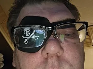 AMZVIO 2 PCS Eye Patches for Adults Adjustable Eye Patch Amblyopia Lazy Eye Patches for Left or Right Eyes After Surgery or Pirate Costume (Black) - pirate eye patch