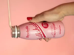 Barebells Protein Shakes | Post Workout Milkshake Drinks | High Protein Low Carb Shakes | No Added Sugar Gluten Free Lactose-Free Protein Shake | 24g Protein | RTD | 8x330ml | Raspberry Flavour - Barebells Milkshake Protein Shake protein shaker RTD after workout snacks vanilla protein enriched