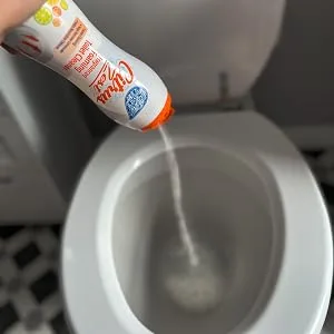 Duzzit Foam Fresh Toilet Cleaner Citrus Zest - clean
