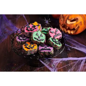 FunCakes Deco Melts Raspberry Flavour - Melt in Microwave Pour in Every Shape Make Candy Drip Cakes Lollipops and Decorate Cakes Cookies and Cupcakes. AZO Free. 250 g - product information 4