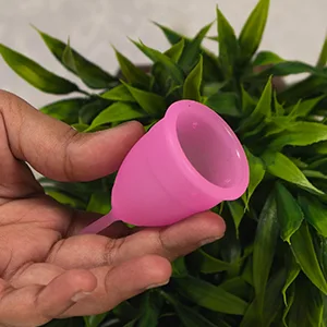 Peesafe menstrual cup for women |leak -proof |No smell or rash |From sterile medical silicone |reusable |Small in color pink medium - product information 9
