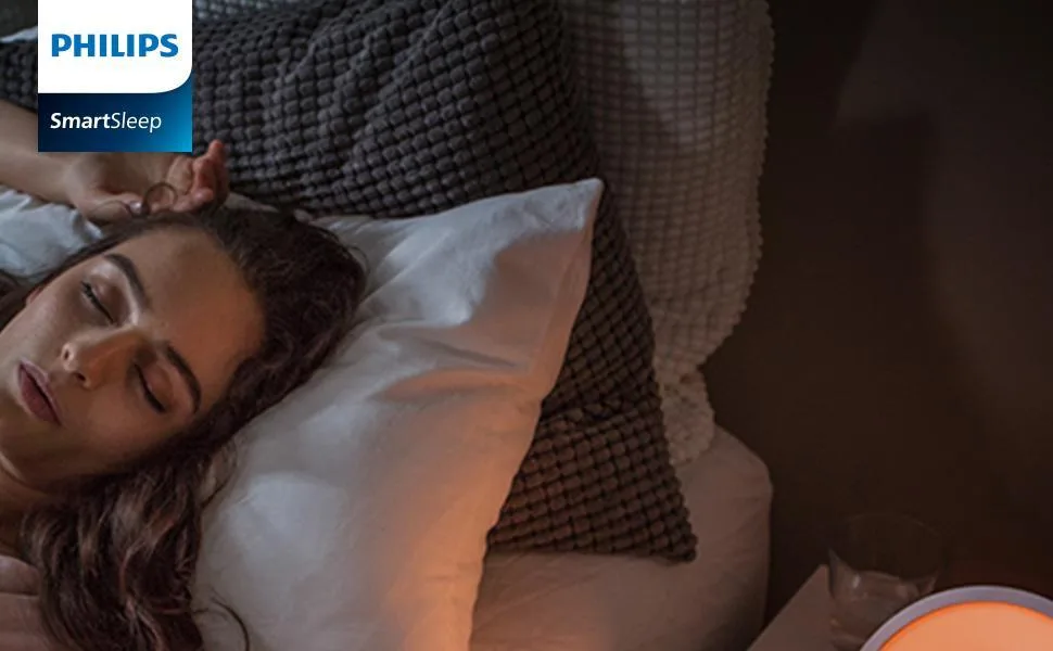 Philips Connected Sleep & Wake-Up Light Ambitrak environmental sensor select light tones and music midnight light relaxation and breathing function sleePmapper app WiFi (model HF3671/01) with connected functions single - product information 1