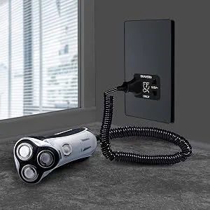 BG Evolve Shaver Socket Matt Black 115/240 V - evolve, Beschläge, Elektrik,elektrisch,dekorativ,modern,Interieur,Luceco