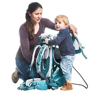 deuter child carrier Kid Comfort Active SL currant 12 L - Einstieg; Seitlich; Kindertrage; Rahmen; Aluminium-Rahmen; Abstellen; Standfuß