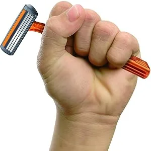 BIC 3 razor for men with sensitive skin - Ergonomischer Griff für optimale Kontrolle