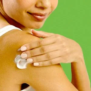 Amlactin Daily 12% Lactic Acid Moisturizing Lotion Fragrance Free 7.9 oz (225 g) - lotion on back