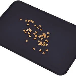 Amazon basics - water -repellent bowl pad made of silicone base for pet lining 47 x 29 cm black single bed black 47 x 29 cm single bed - product information 4