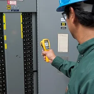 Fluke Infrared Thermometer 64 MAX IR measuring range -30-600 C - Fluke 64 Max
