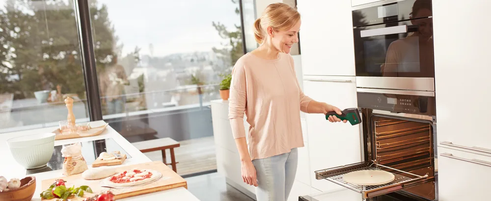 Bosch infrared thermometer universal temp (-30 C +500 C simple and precise measurement 3 predefined material groups in e-commerce cardboard) universal temp (new) - product information 8