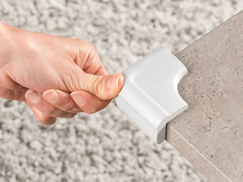 Reer corner protector soft 4 pieces bite-proof tested for harmful substances white - Besonders sicher