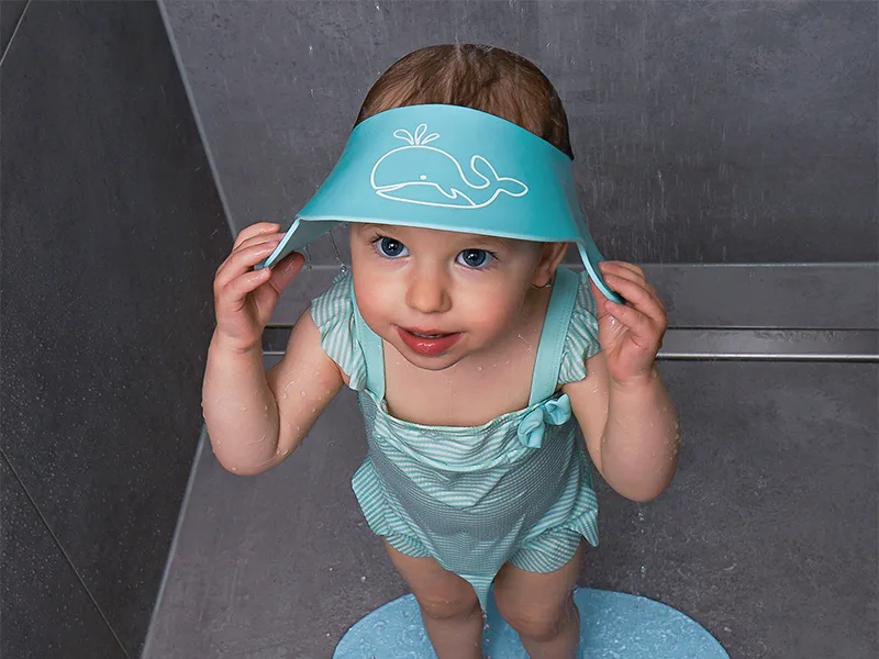 Reer MyHappyBath Cap Shampoo Protection protects your child from tears when washing hair continuously adjustable blue 40-55 cm head circumference - Hoher Tragekomfort