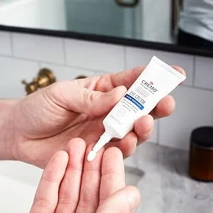 Cremo Defender Series Eye Cream with Retinol 0.5 fl oz (15 ml) - face