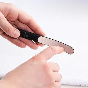 Dynesse 3 Set Nail filing: rough medium and fine files.No disposable product.Used in pedicure studios.Stainless steel with laser cut technology - Nagelfeile