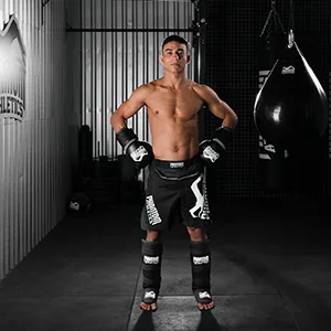 Phantom Schiensbein protector Impact Basic - Tension Protection Schiensbeinschoner Schiensbein Protection MMA Schiensbein protector Muay Thai Schienbeinschoner L -XL - Phantom Athletics Kampfsport Schienbeinschoner Schienbeinschutz Spannschutz MMA Kickboxen Muay Thai