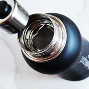 Think Thinksport Insulated Sports Bottle Black 25 oz (750 ml) - Mesh Filter