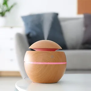 Relaxdays Aroma Diffuser for water & essential oils humidifier 150 ml LED color change USB connection light brown - Aroma Diffuser