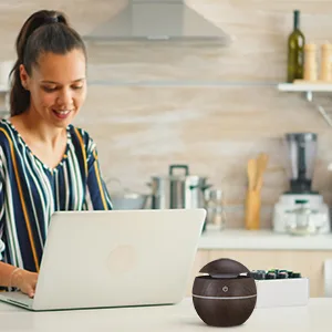 Relaxdays Aroma Diffuser for water & essential oils humidifier 150 ml LED color change USB connection light brown - Luftdiffuser