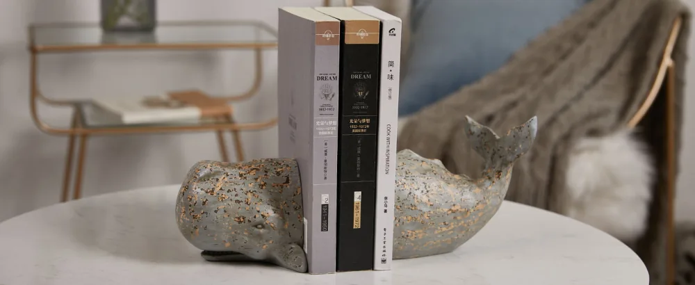 HAUCOZE Bookends Modern Sculpture Figures Pineapple Decor Statue Gift Living Room Art Polyresin Ornament Silver 26cm - product information 14