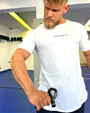 Fitbeast hand trainer training set (5-part) 2 forearm handle adjustable resistance hand gripper finger-dehner grip ball & stress breakdown for athletes - grip strength trainer finger strengthener