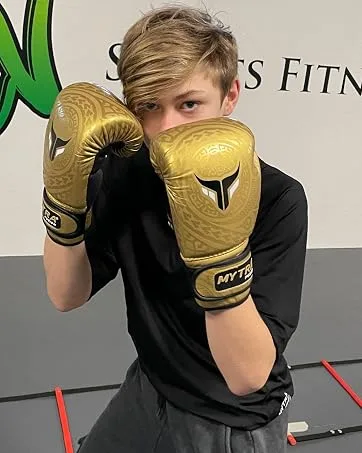 Mytra Fusion Headguard Boxing MMA Kickboxing Grappling Taekwondo Karate Training Headgear One Size Fits All - Jugend-Boxhandschuhe