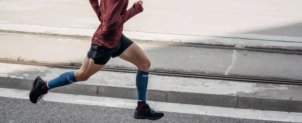 CEP - The Run Compression Calf Sleeves for men |Stulps for the legs |Compression pulp men for effective muscle activation of the Wade M white - SLEEVES