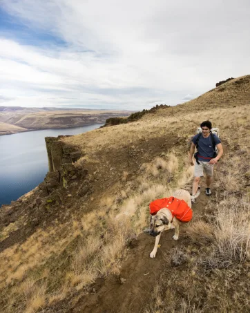 Undercoat Water Jacket Medium Campfire Orange - ruffwear