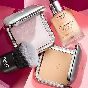 KIKO Milano Face 07 Blending Powder Brush | Angled brush with synthetic bristles for face powder - Kabuki Brush