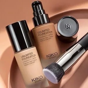 KIKO Milano Face 15 Sculpting Brush | modelling brush Synthetic bristles - Round Foundation Brush