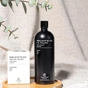 Terra & Co. Brilliant Black Oil Pulling Natural Ayurvedic Blend of Activated Charcoal and Coconut Oil - 200 ML - Healthy Gums