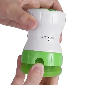 Opret tablet mortar with deposit compartment turn tablets crush mortar multifunctional ceramic tablet scales dismantling miner pill mortar Medicine m ser Pill crusher grinder blue - Tablettenteiler
